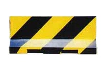 水马（隔离墙）